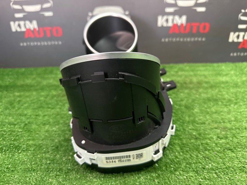 Панель приборов (щиток) Kia Ceed 3 2018 CD
