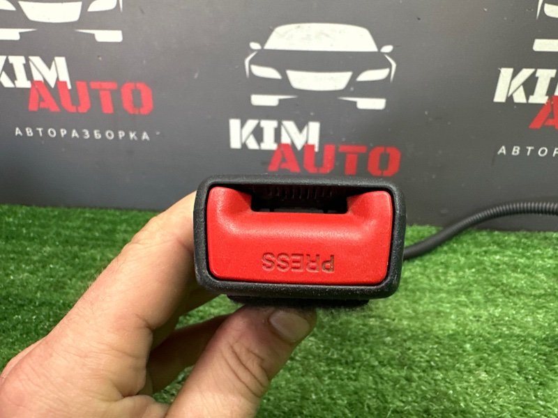 Замок ремня безопасности Kia Ceed 3 2018 CD