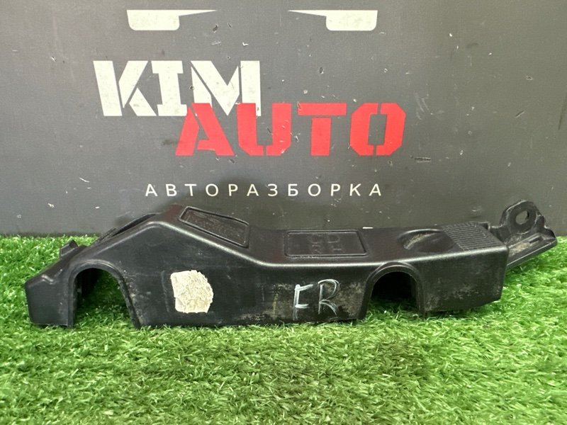 Кронштейн бампера Kia Ceed 3 2018 CD