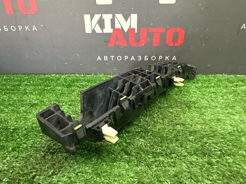 Кронштейн бампера Kia Ceed 3 2018 CD