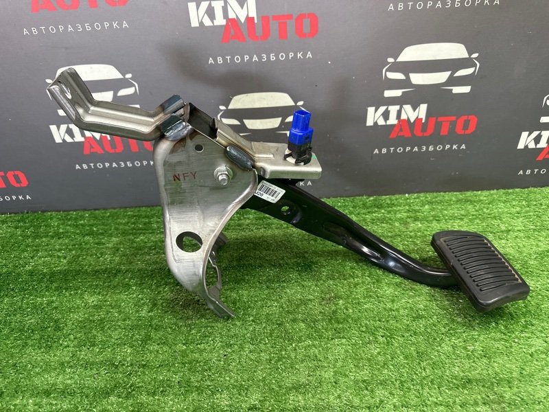 Педаль тормоза АКПП Kia Ceed 3 2018 CD