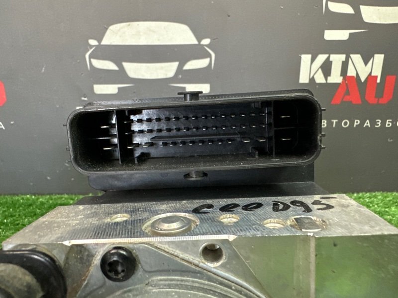 Блок ABS Kia Ceed 3 2018 CD