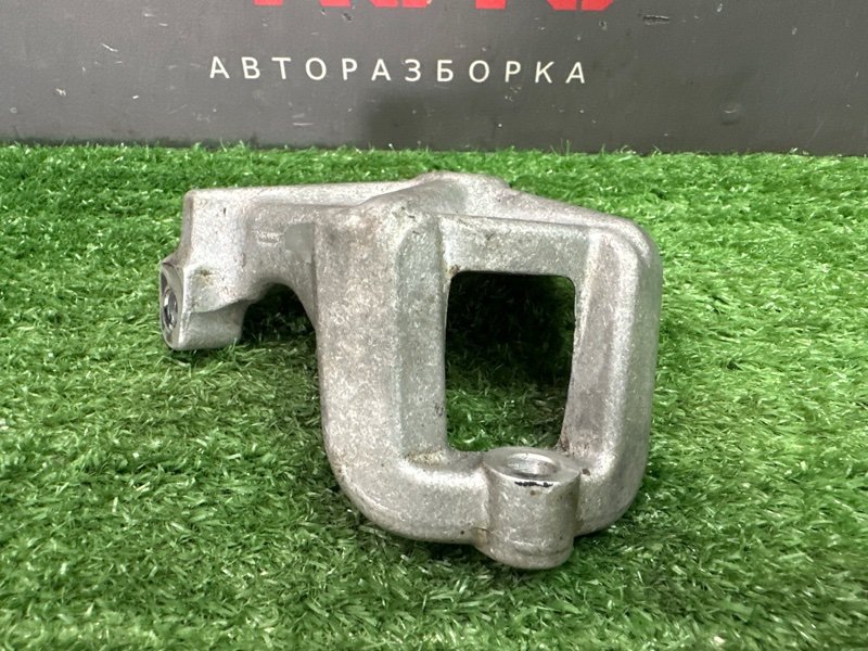 Кронштейн ролика натяжителя ремня Kia Ceed 3 2018 CD