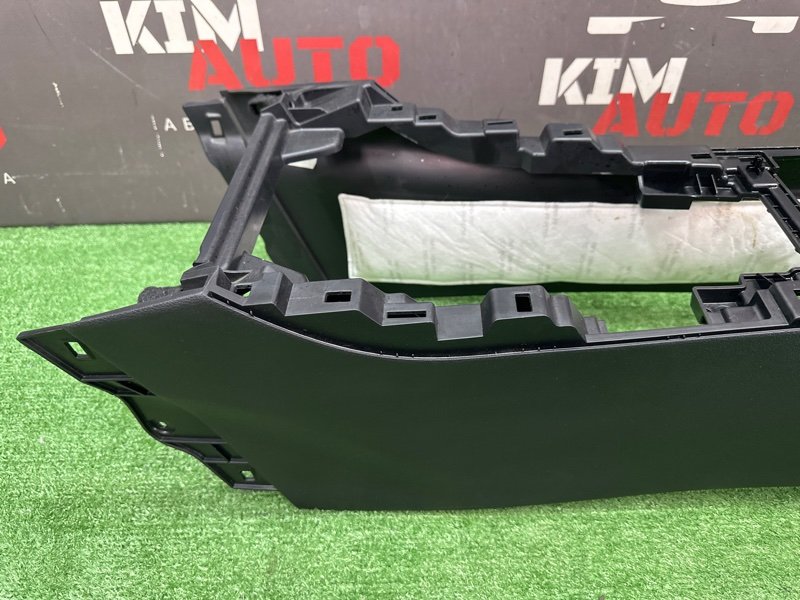 Консоль между сидений Kia Ceed 3 2018 CD