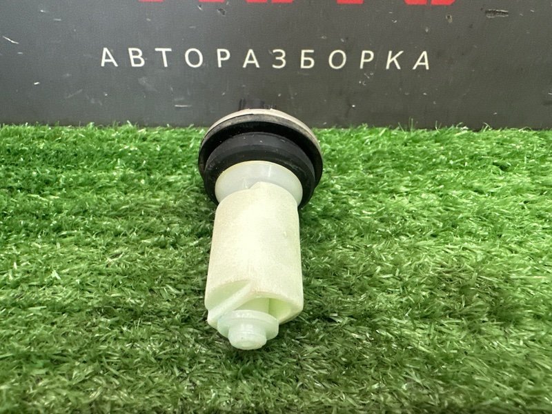 Датчик уровня бачка омывателя Kia Ceed 3 2018 CD