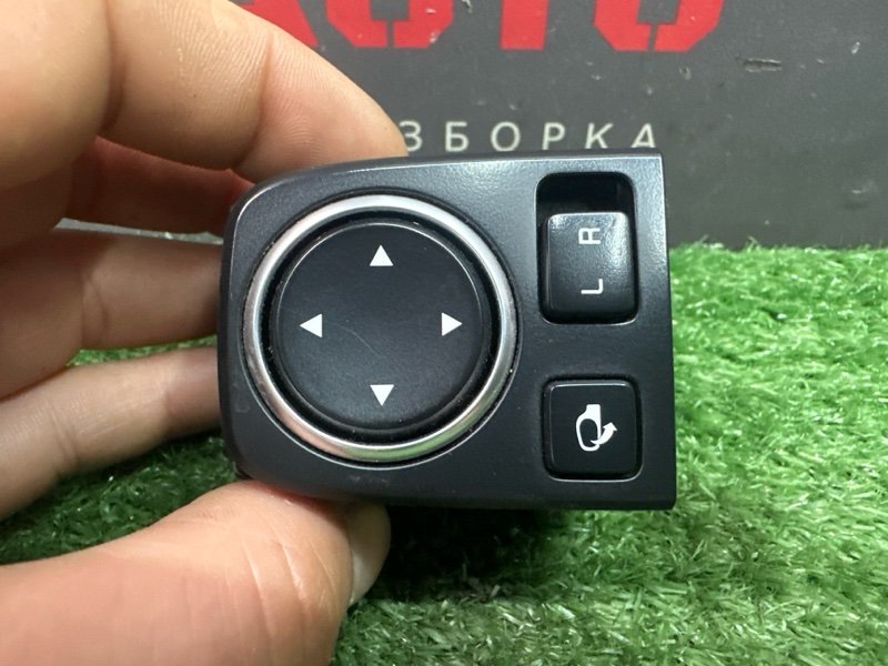 Блок управления зеркалами Kia Ceed 3 2018 CD