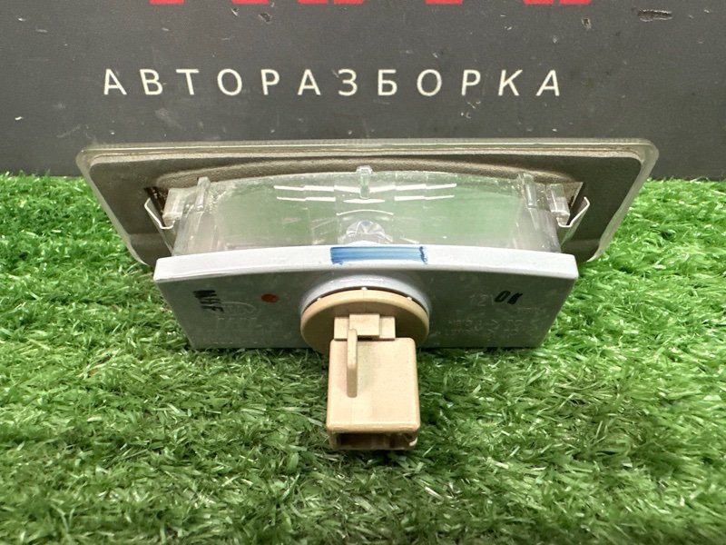Плафон подсветки номера Kia Ceed 3 2018 CD
