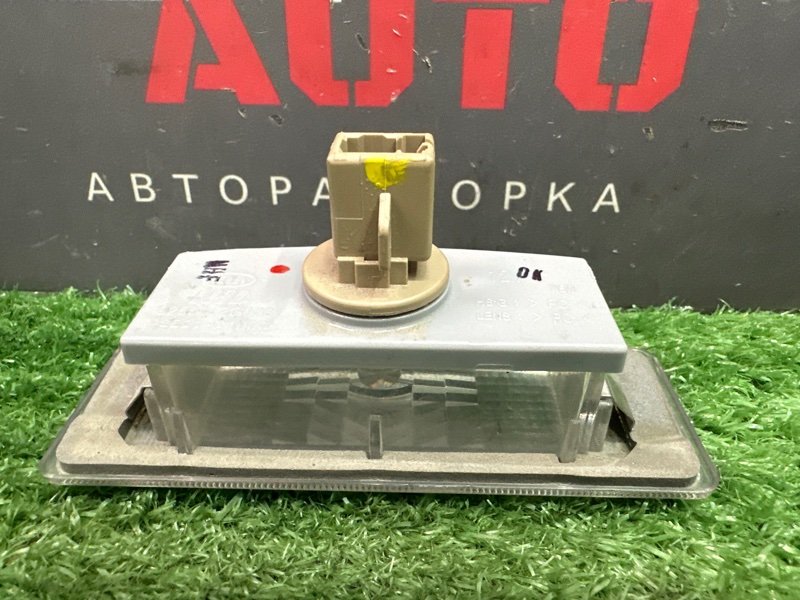Плафон подсветки номера Kia Ceed 3 2018 CD