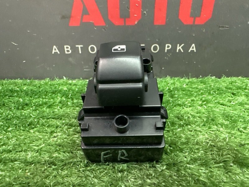 Кнопка стеклоподъемника Kia Ceed 3 2018 CD