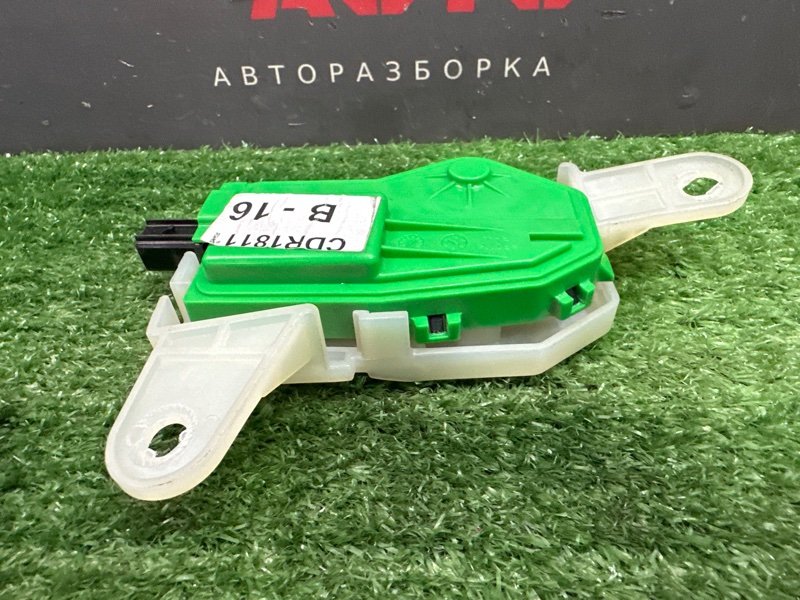 Активатор лючка бензобака Kia Ceed 3 2018 CD