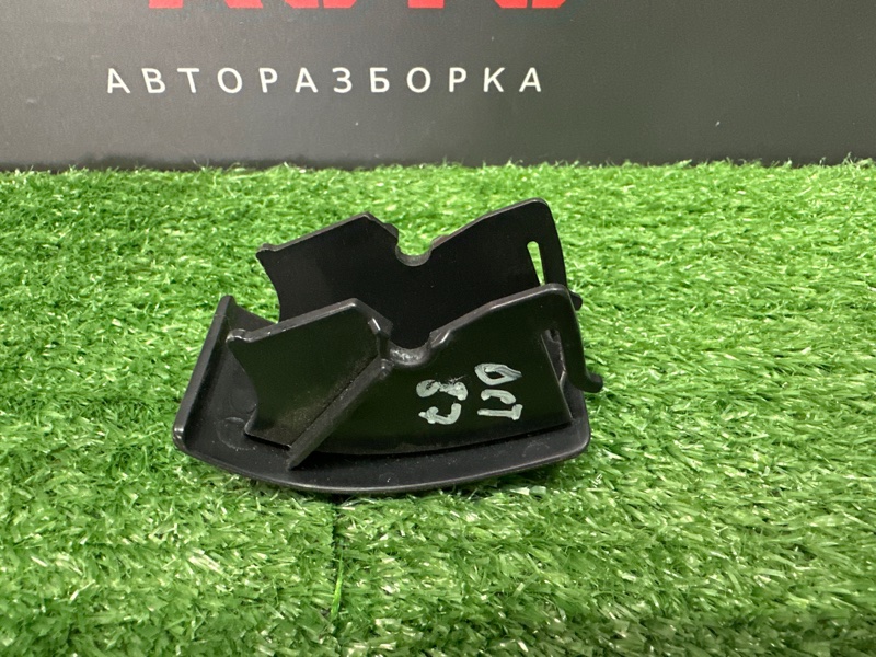 Крепление детского сидения isofix Skoda Octavia 2018 A7