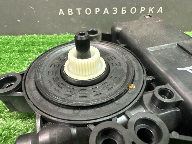 Мотор стеклоподъемника Kia Ceed 3 2018 CD