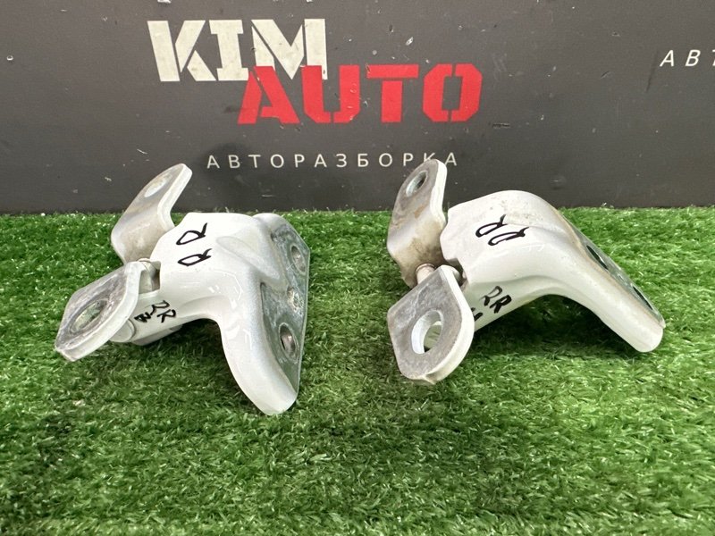 Петли двери Kia Ceed 3 2018 CD