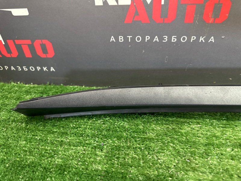 Молдинг лобового стекла Kia Ceed 3 2018 CD