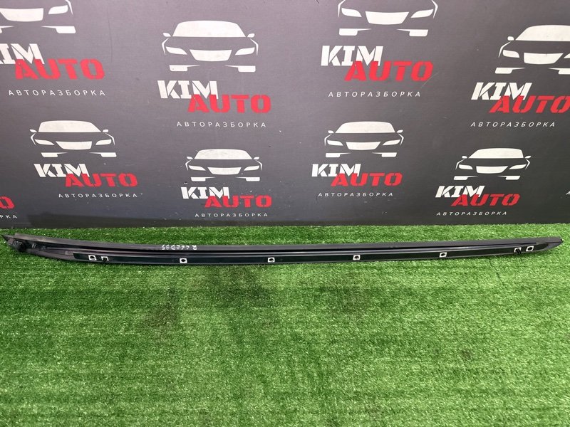 Молдинг лобового стекла Kia Ceed 3 2018 CD