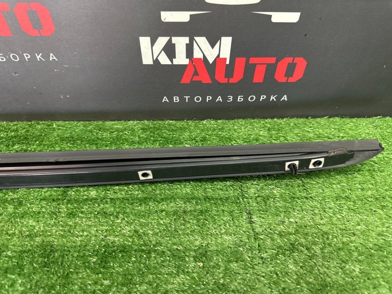 Молдинг лобового стекла Kia Ceed 3 2018 CD
