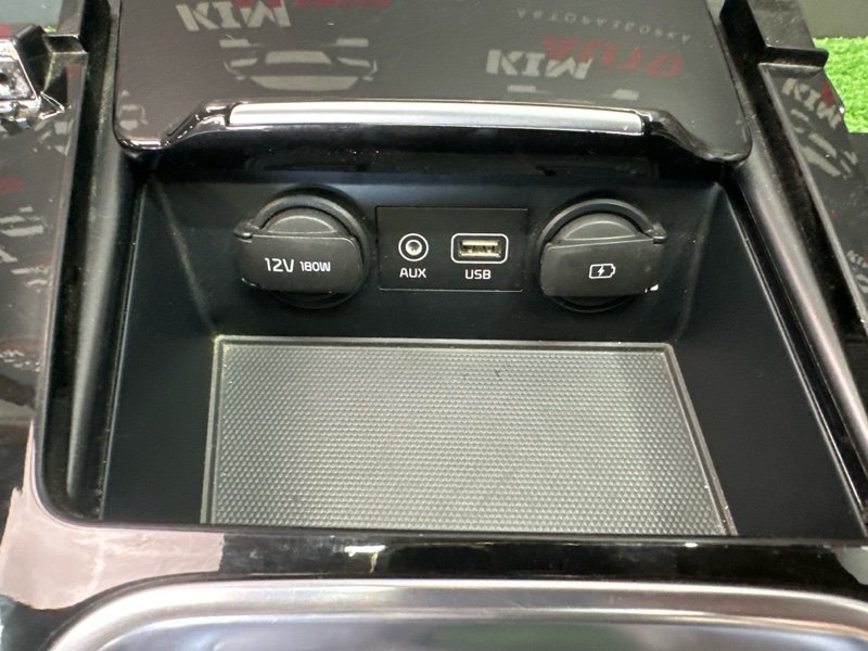 Накладка консоли АКПП Kia Ceed 3 2018 CD