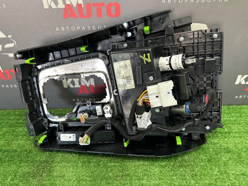 Накладка консоли АКПП Kia Ceed 3 2018 CD
