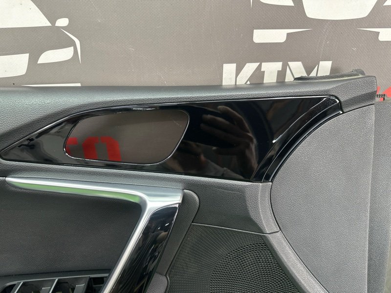 Обшивка двери Kia Ceed 3 2018 CD