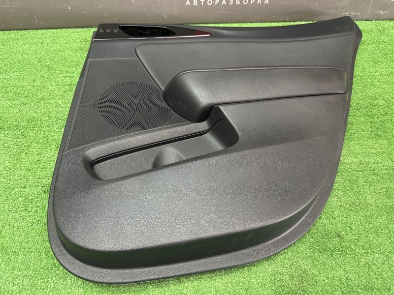 Обшивка двери Kia Ceed 3 2018 CD