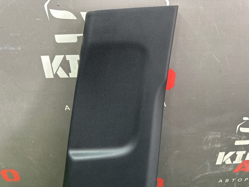 Накладка центральной стойки нижняя Kia Ceed 3 2018 CD