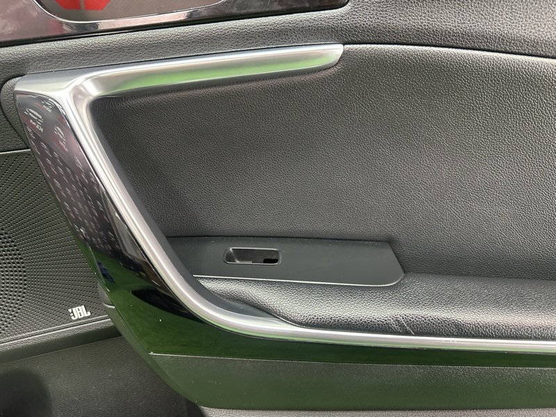 Обшивка двери Kia Ceed 3 2018 CD