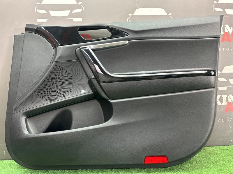 Обшивка двери Kia Ceed 3 2018 CD
