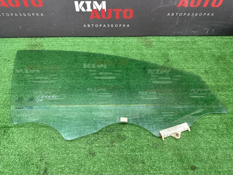 Стекло двери Kia Ceed 3 2018 CD