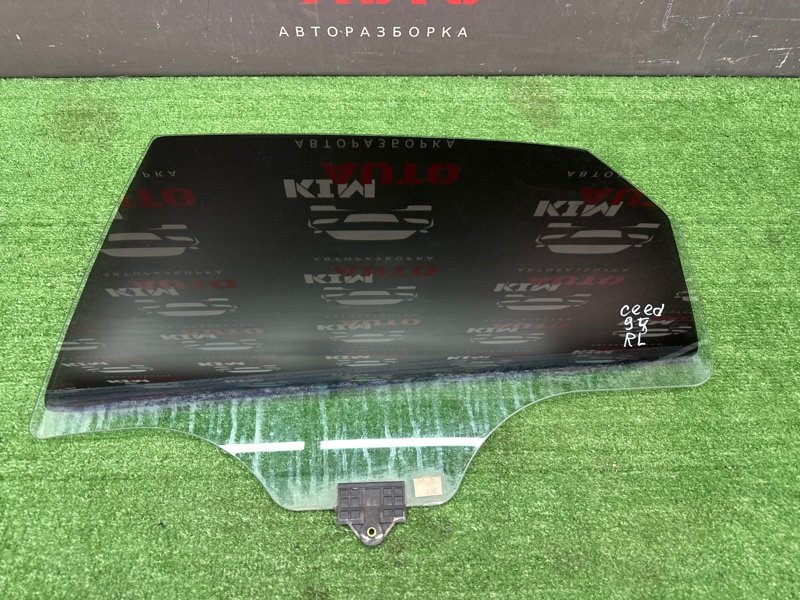 Стекло двери Kia Ceed 3 2018 CD