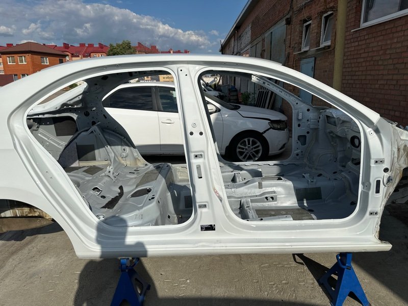 Порог со стойкой Skoda Rapid 2 2021 NK6