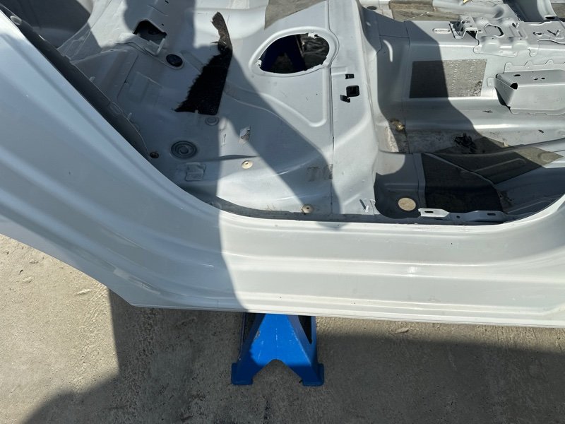 Порог со стойкой Skoda Rapid 2 2021 NK6