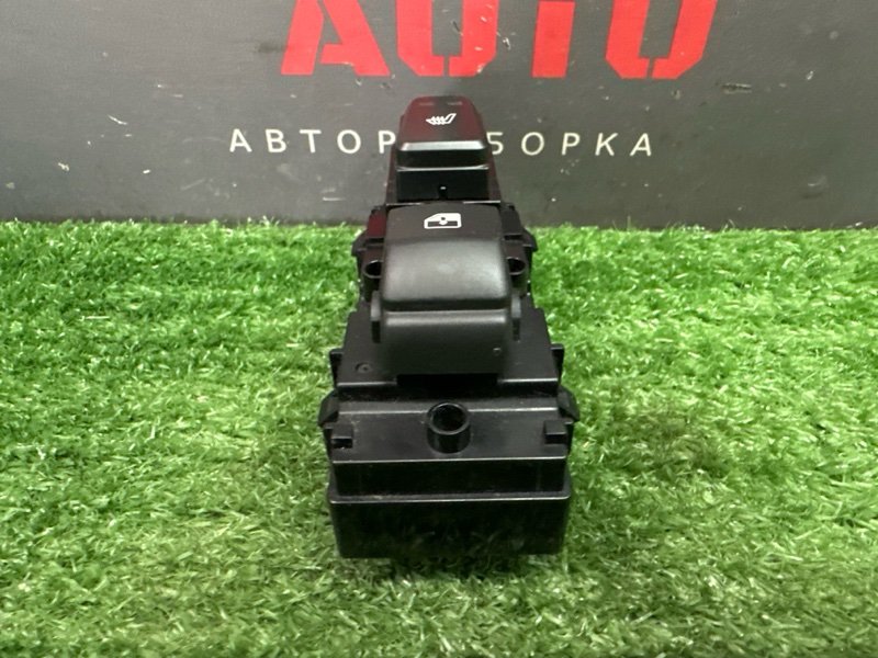 Кнопка стеклоподъемника Kia Ceed 3 2018 CD