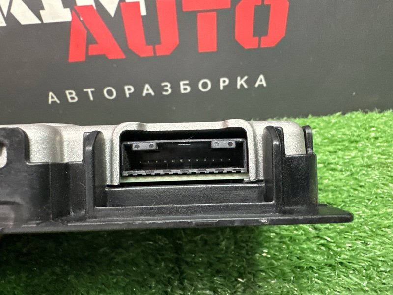 Беспроводная зарядка Kia Ceed 3 2018 CD