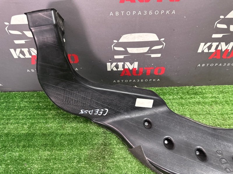 Воздуховод пола Kia Ceed 3 2018 CD