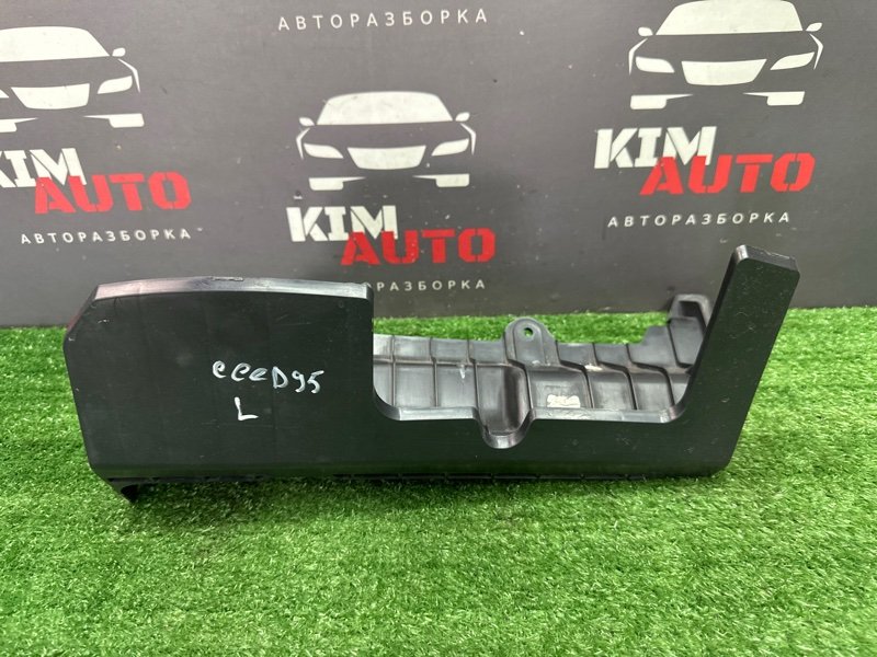 Дефлектор радиатора Kia Ceed 3 2018 CD