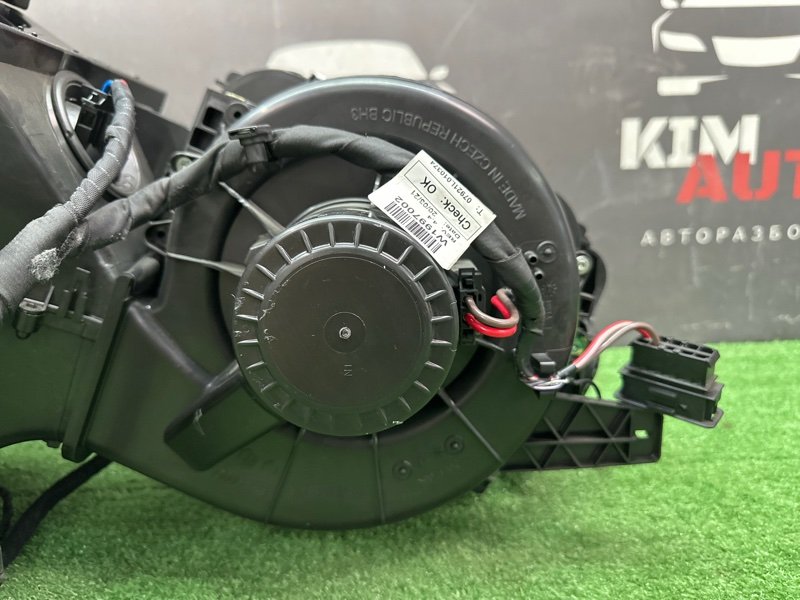 Отопитель в сборе Skoda Rapid 2 2021 NK6