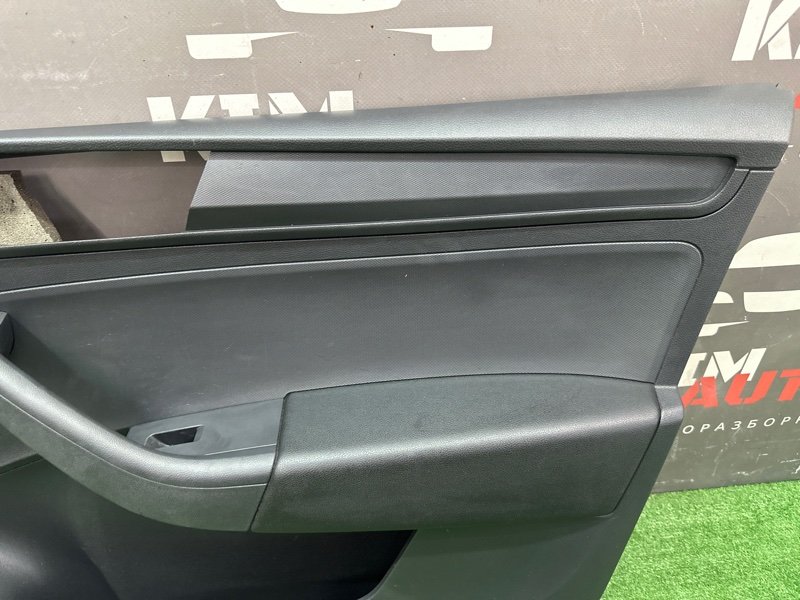 Обшивка двери Skoda Rapid 2 2021 NK6