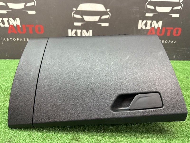 Бардачок Skoda Rapid 2 2021 NK6