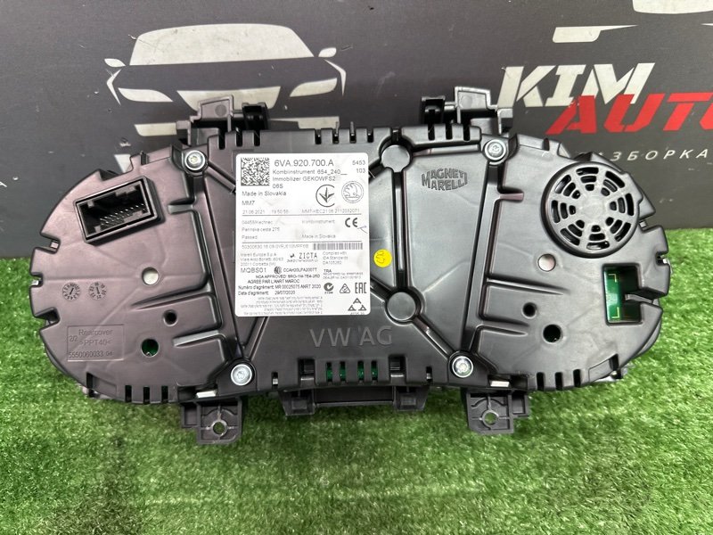 Панель приборов (щиток) Skoda Rapid 2 2021 NK6