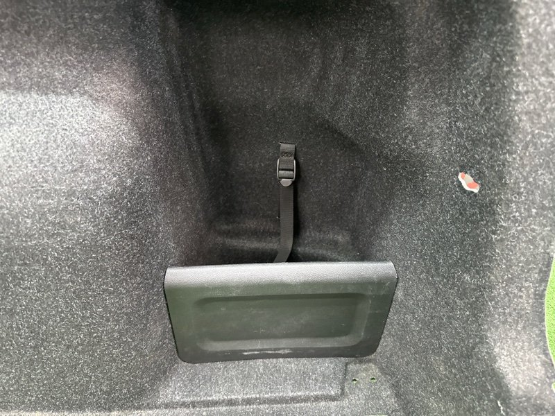 Обшивка багажника Skoda Rapid 2 2021 NK6