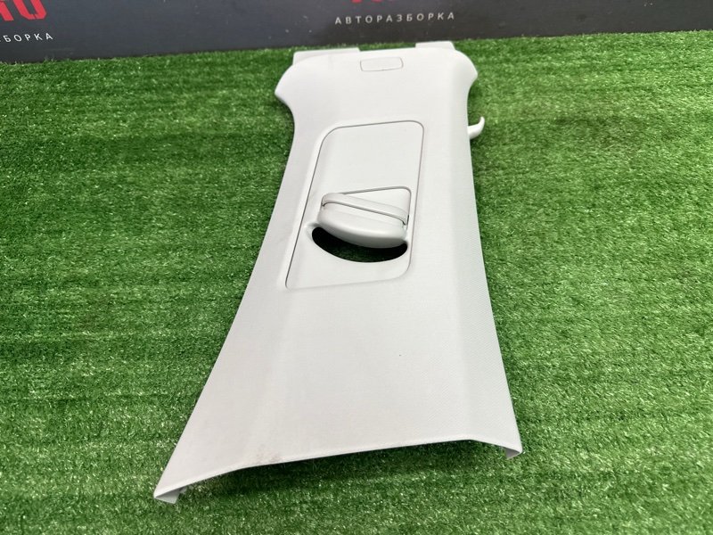 Накладка центральной стойки верхняя Skoda Rapid 2 2021 NK6