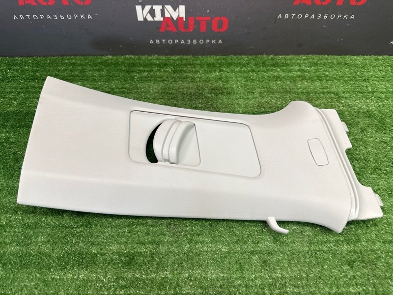Накладка центральной стойки верхняя Skoda Rapid 2 2021 NK6