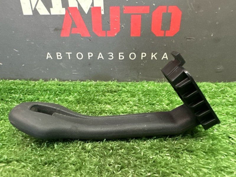 Ручка багажника Skoda Rapid 2 2021 NK6