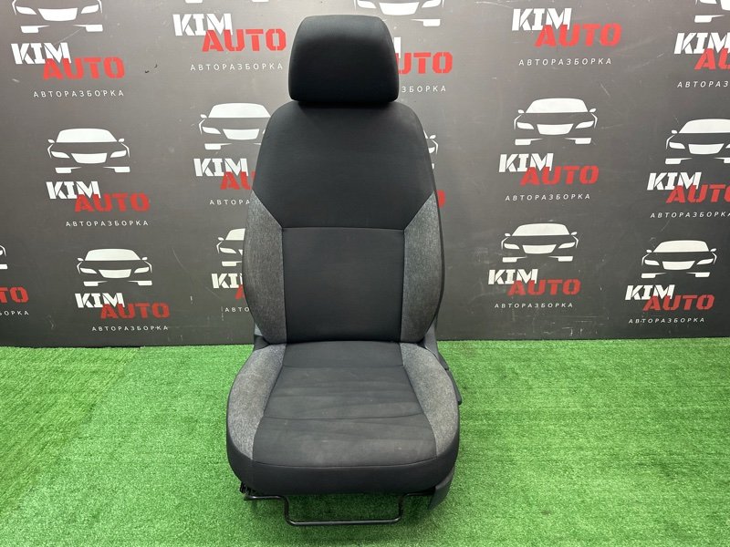 Сиденье переднее Skoda Rapid 2 2021 NK6