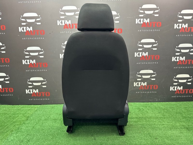 Сиденье переднее Skoda Rapid 2 2021 NK6
