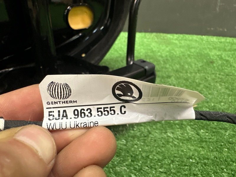 Сиденье переднее Skoda Rapid 2 2021 NK6