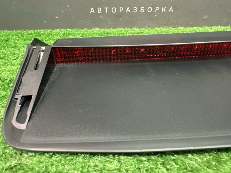 Стоп-сигнал дополнительный Skoda Rapid 2 2021 NK6
