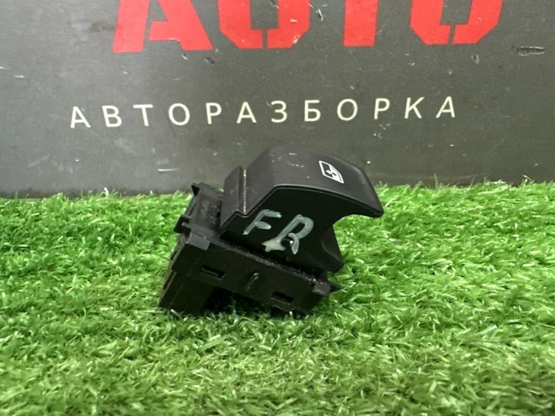 Кнопка стеклоподъемника Skoda Rapid 2 2021 NK6