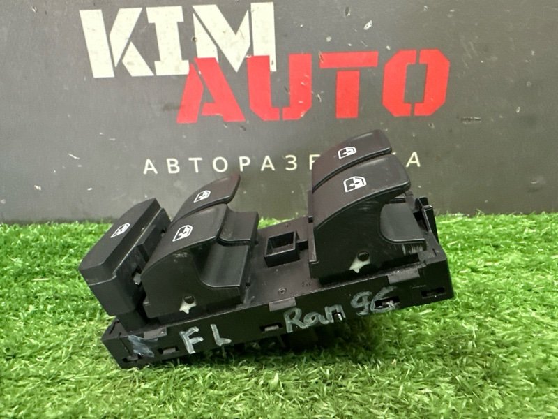 Блок управления стеклоподъемниками Skoda Rapid 2 2021 NK6