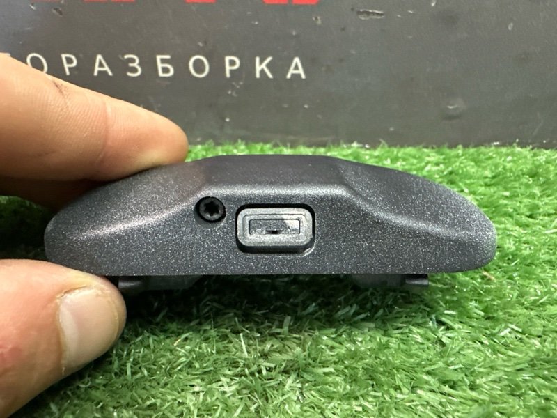 Форсунки омывателя лобового стекла Skoda Rapid 2 2021 NK6